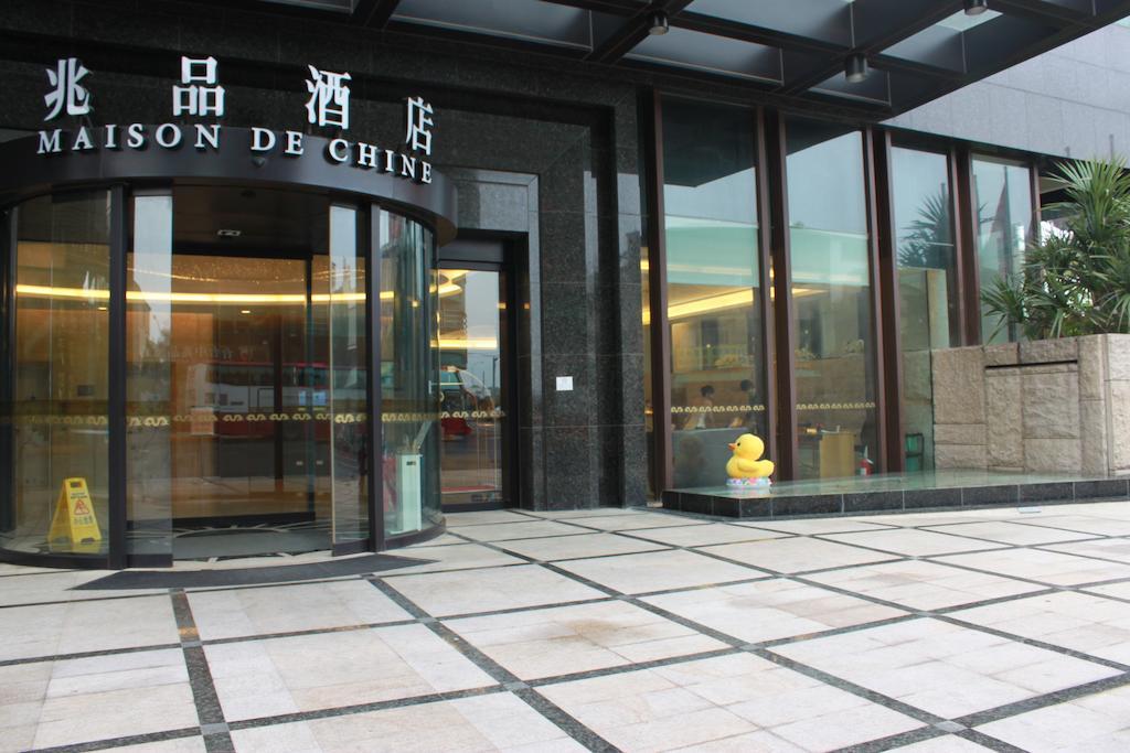 Golden Tulip Zhong Xin Hotel Taichung Exterior photo